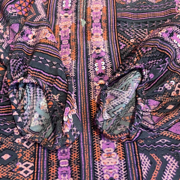 Nanette Lepore 100% Silk Long Sleeve Blouse Top Embellishments | Medium, Size 8 - Picture 9 of 12